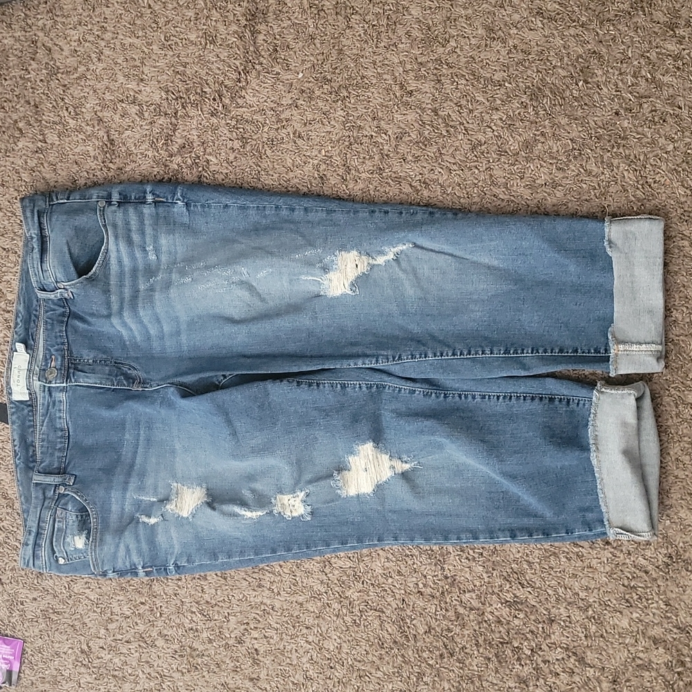 Capris